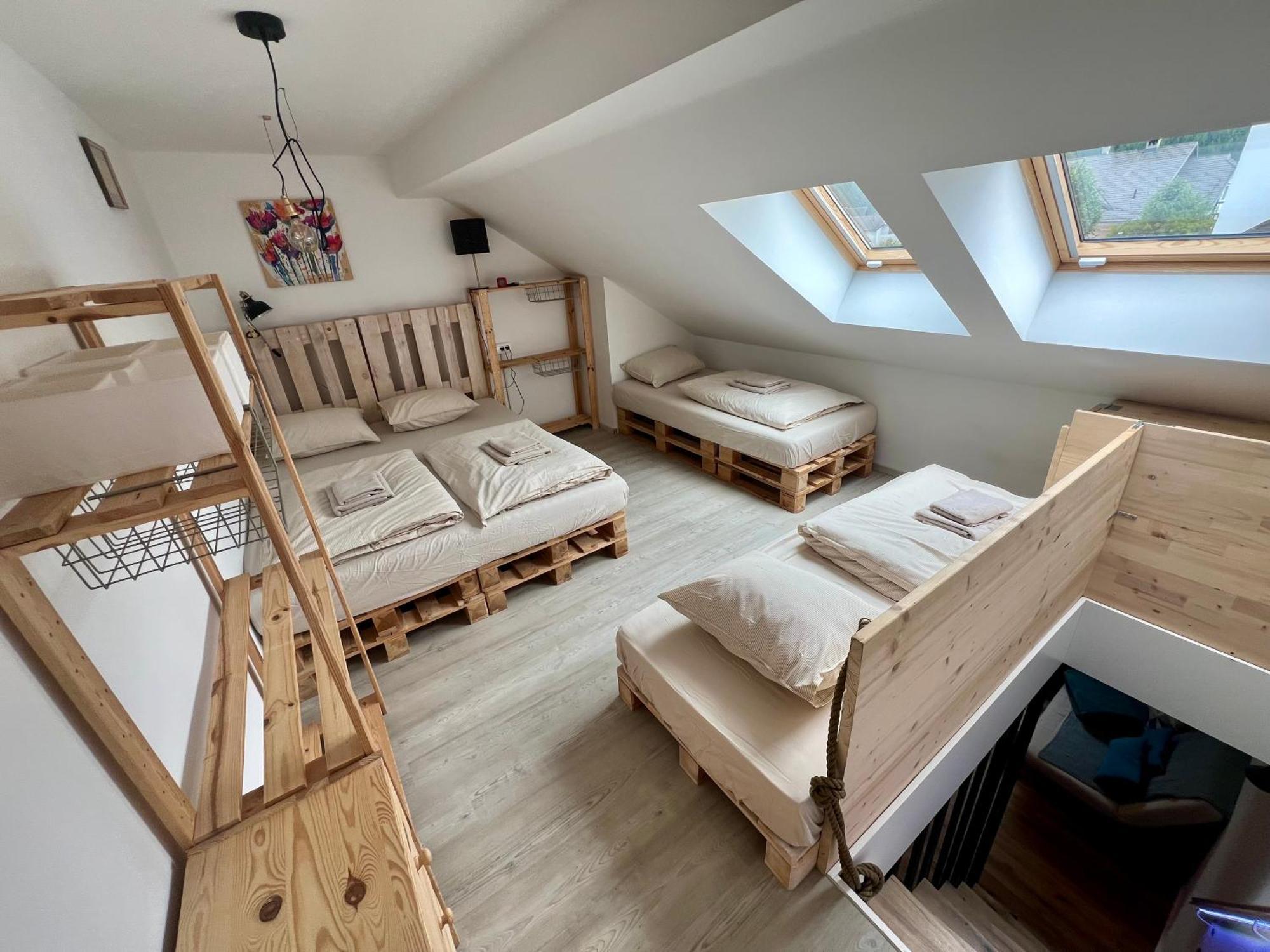 Sport & Sunny Cosy Alpine Retreat Daire Kranjska Gora Dış mekan fotoğraf